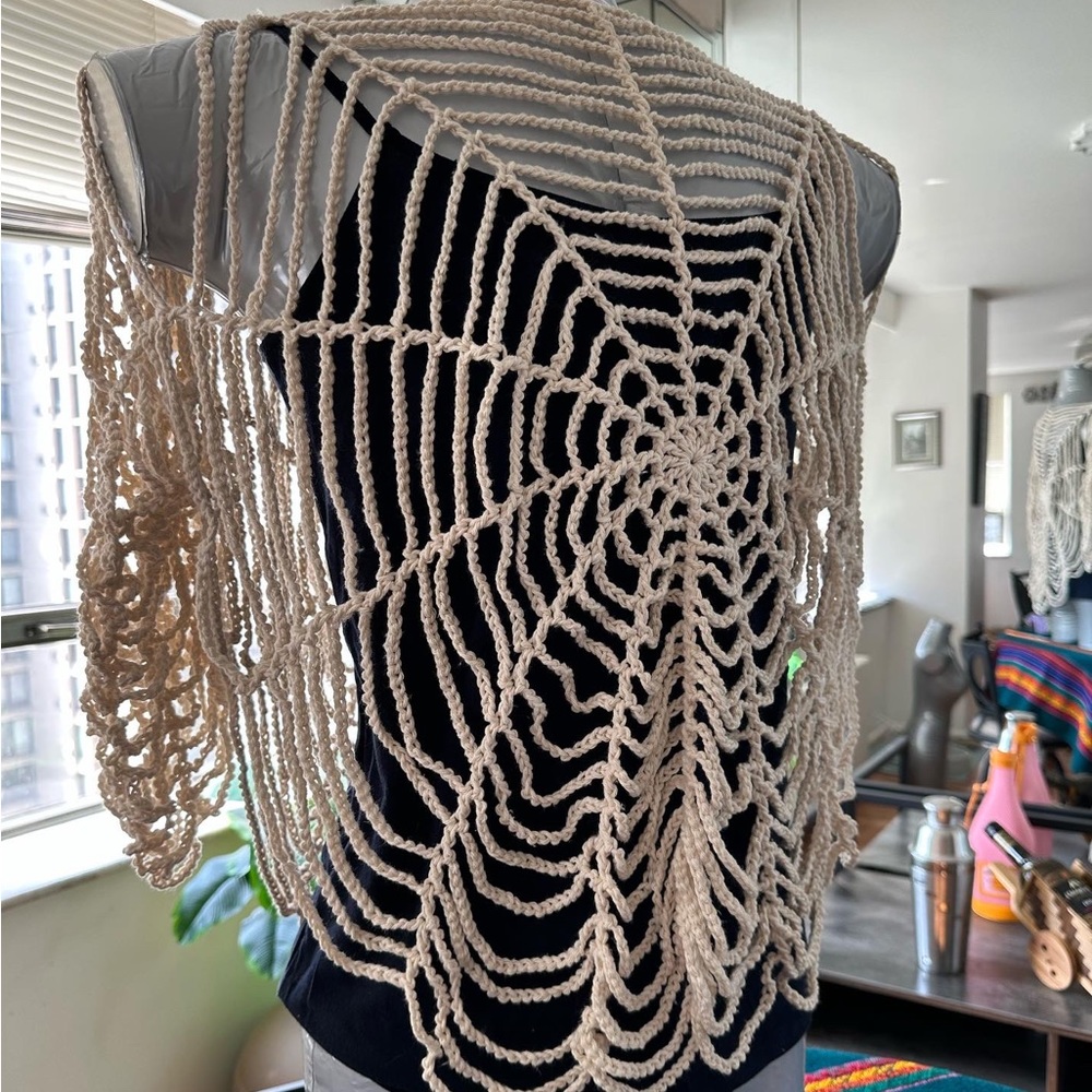 SPIDERWEB CROCHET TOP COVER UP HALLOWEEN. Fits M/L. Comes with the beanie
